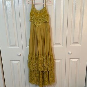 Trish Scully Child Size 6 Lace Maxi Dress